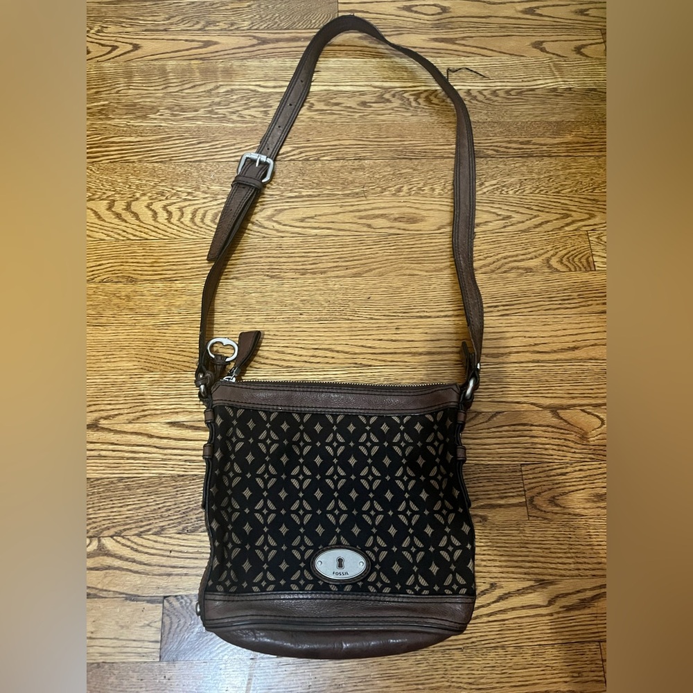 Fossil canvas and leather Brown and Black Crossbody Bag